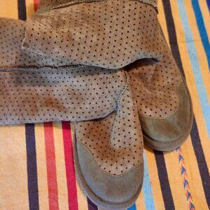 Luxe Austalian Olive Suede Boots Olive USA 9